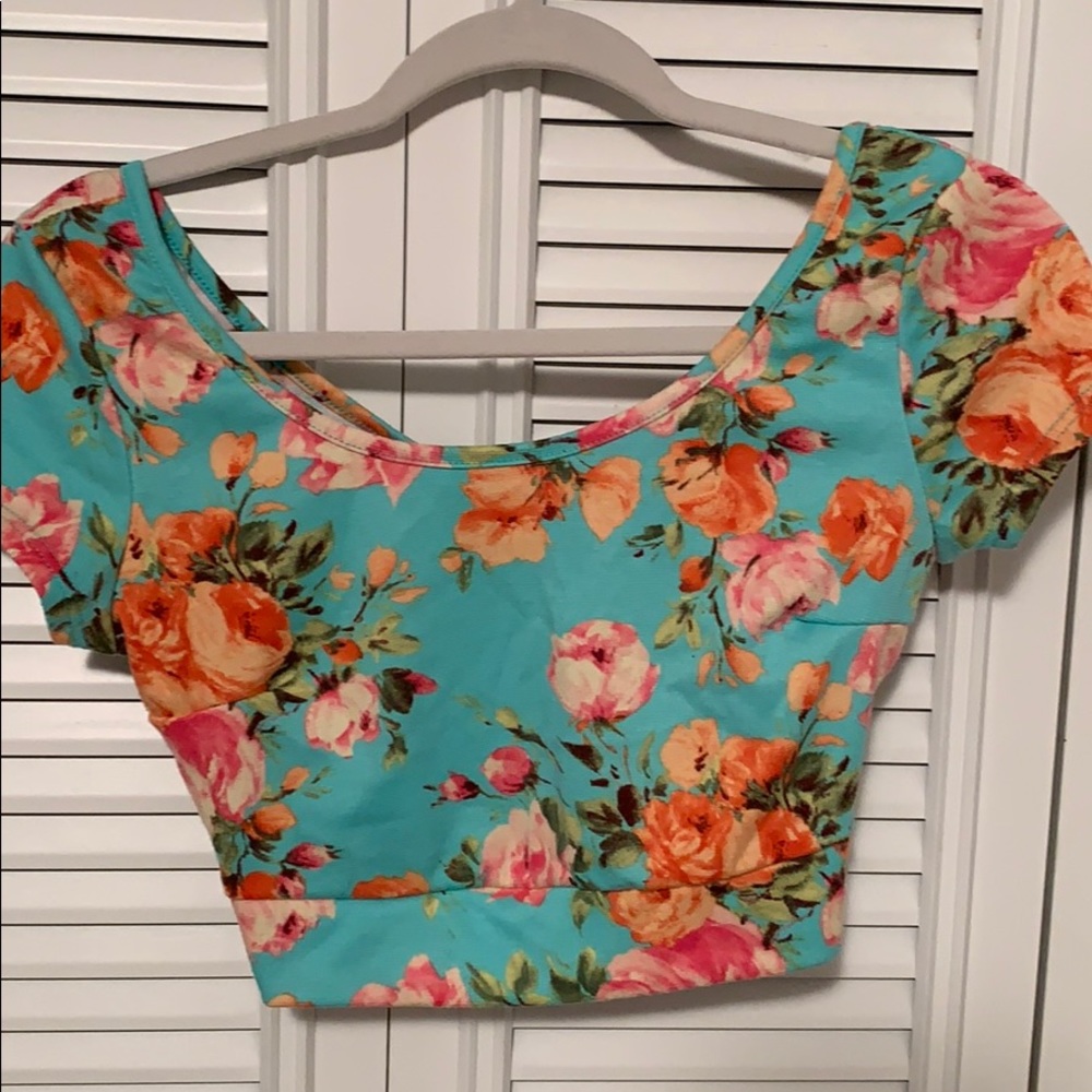 Floral crop top